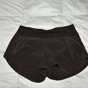 lululemon speed up mid rise 4” shorts